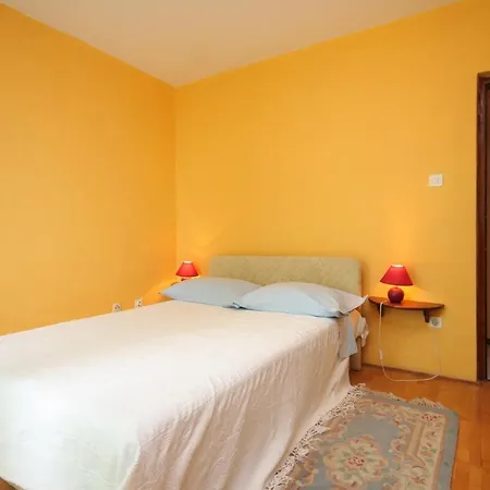 Family Friendly With A Swimming Pool Veprinac, Opatija - 3442 Apartment